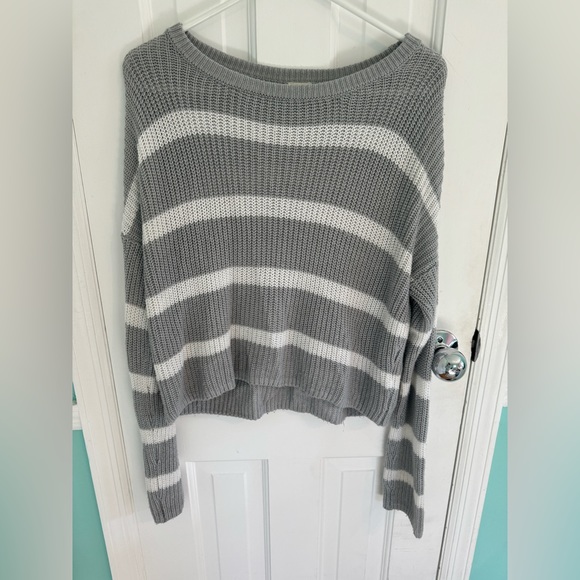 Garage Grey & White Striped Sweater S - Picture 1 of 3
